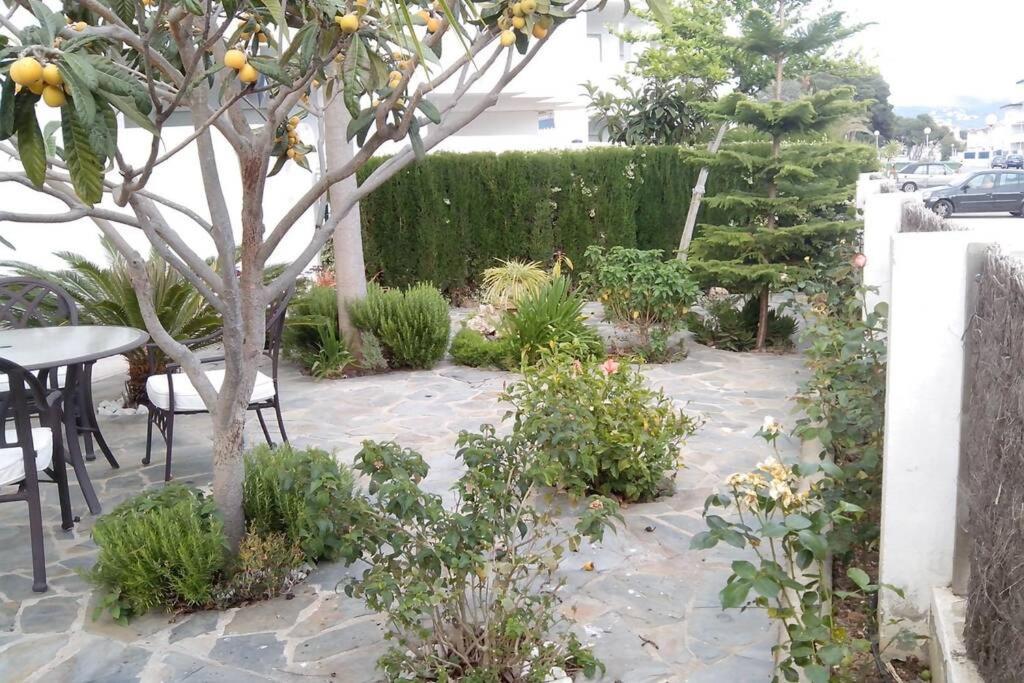 Bonito Apartamento De 3 Hab. Con Jardin Roses Exterior photo